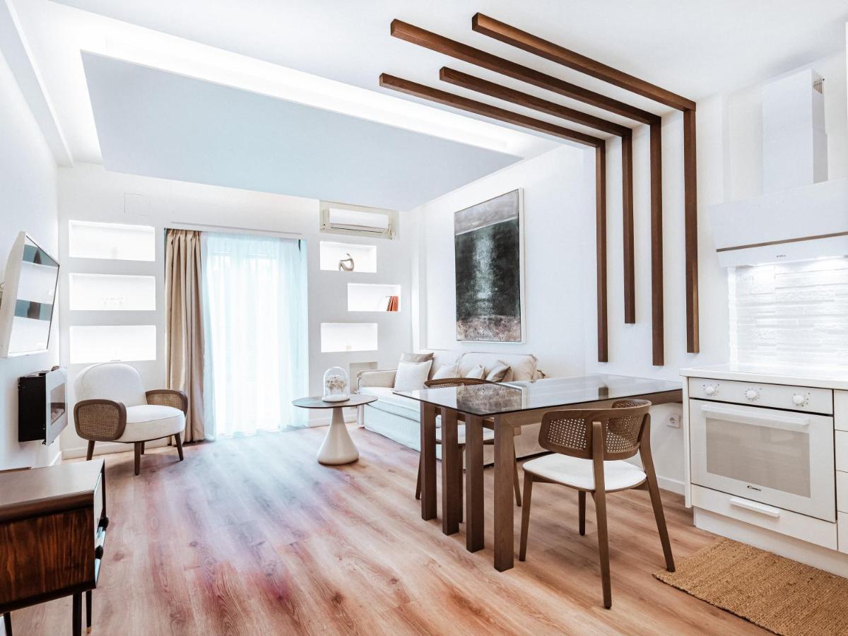 Luxury Apartment In The Heart Of The City - 1Br Athén Kültér fotó