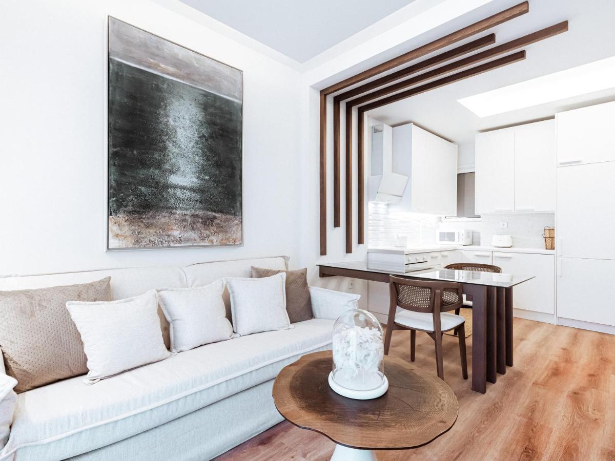 Luxury Apartment In The Heart Of The City - 1Br Athén Kültér fotó