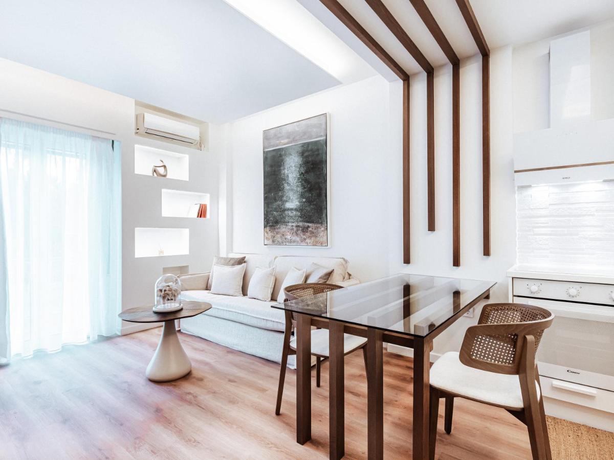 Luxury Apartment In The Heart Of The City - 1Br Athén Kültér fotó